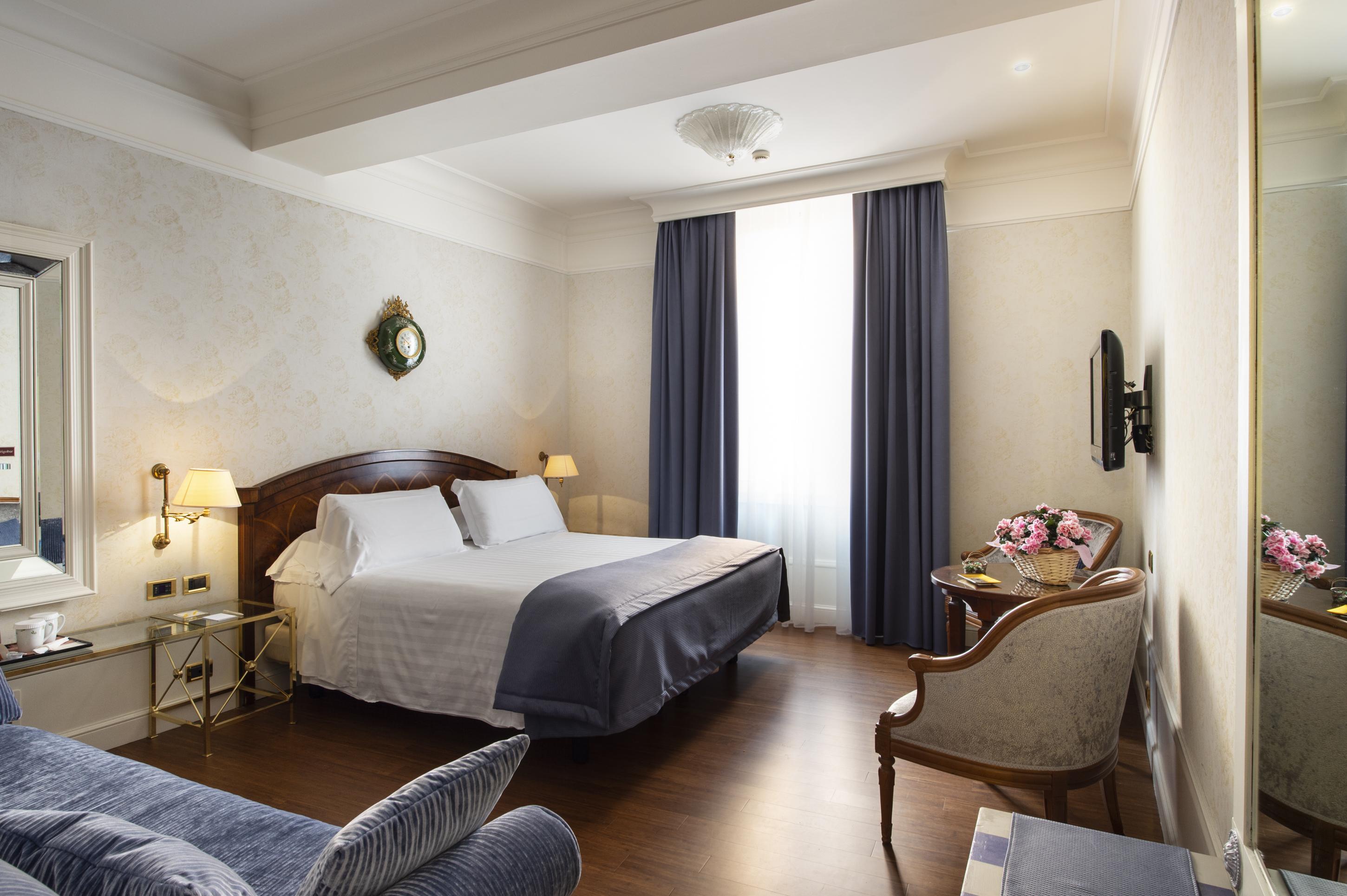 Art Hotel Orologio Bologna Buitenkant foto
